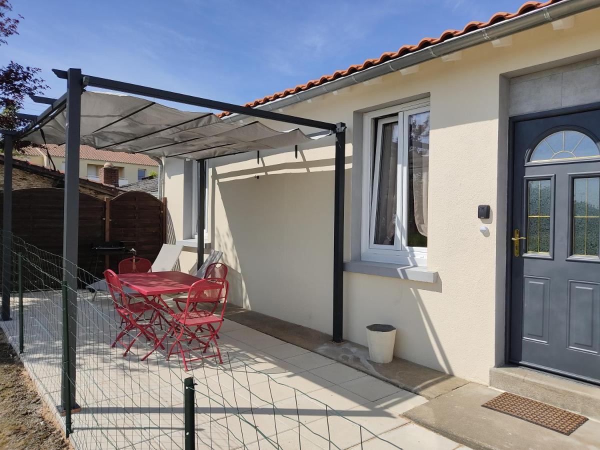 Gite La Hutiere Pres D'Ancenis Liré Exterior foto